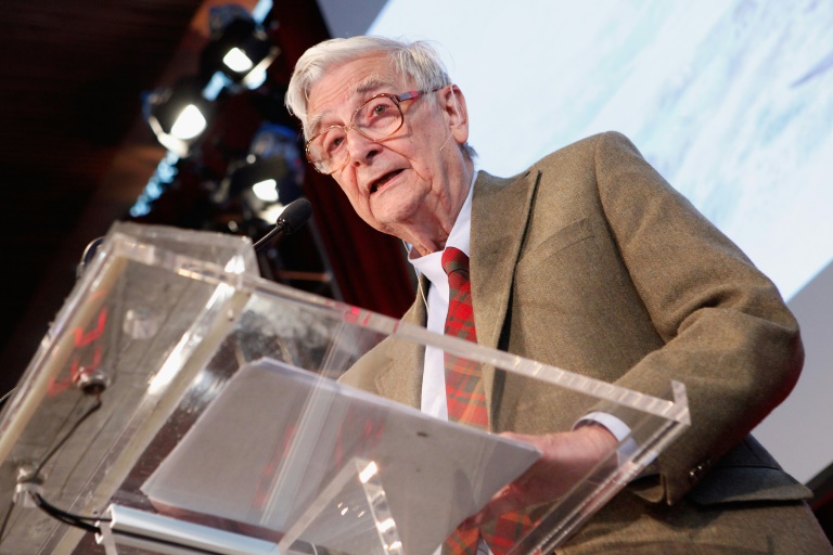 Scientist E.O. Wilson, dubbed modern-day Darwin, dead at 92