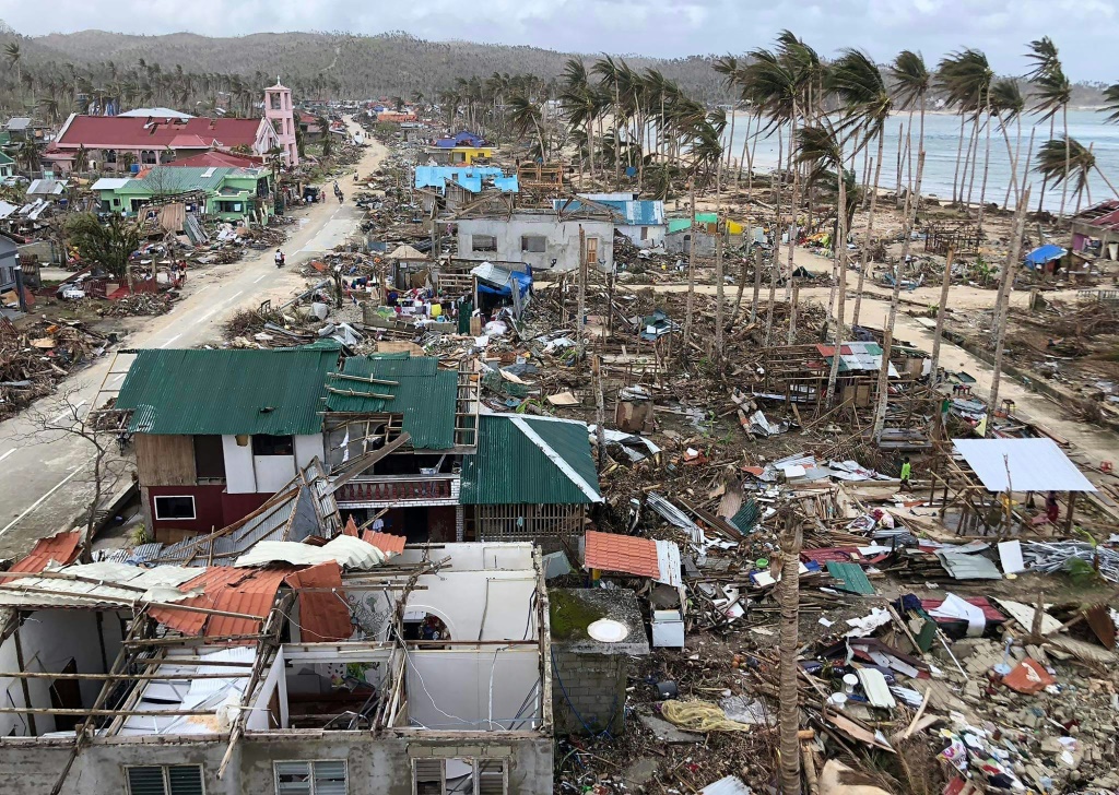 Nine dead, hundreds ill with diarrhoea in typhoon-hit Philippines