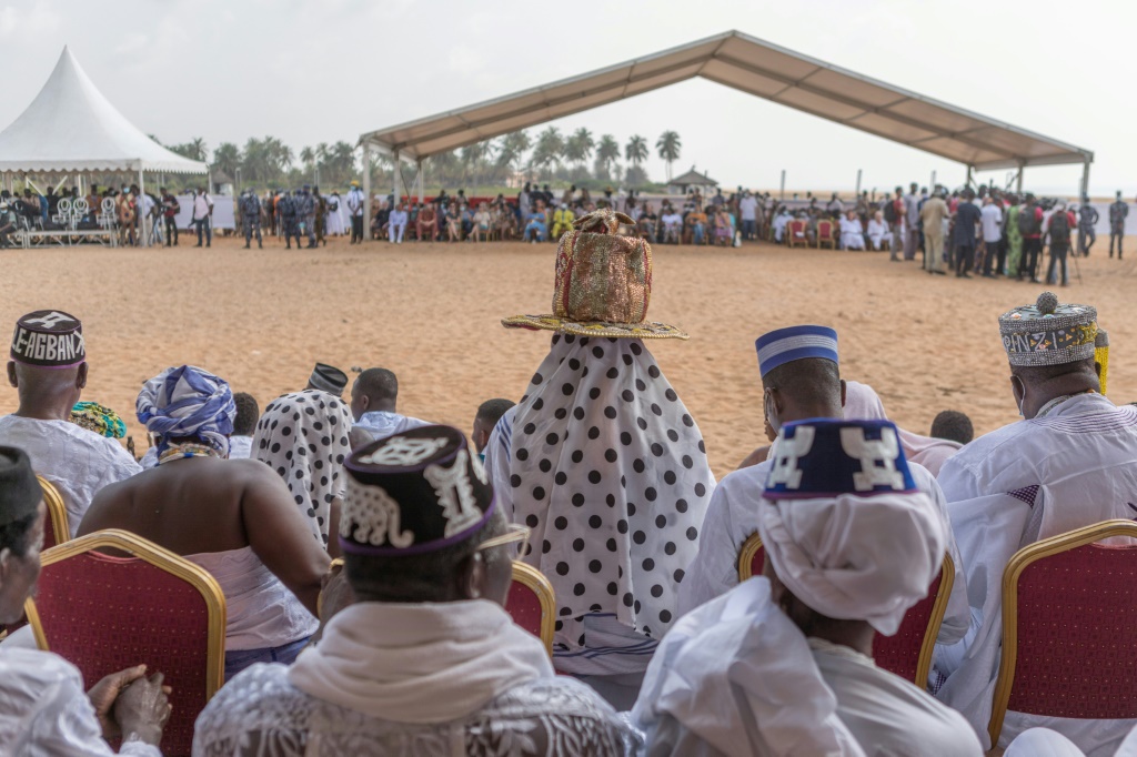 Beninese pray to Voodoo’s sea goddess of fertility and beauty