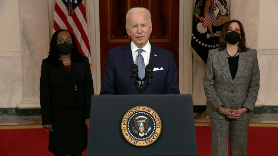 Biden hails ‘uniquely accomplished’ Black female US Supreme Court pick