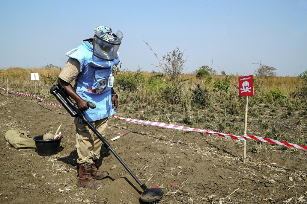 After years of war, South Sudanese still live in fear of landmines