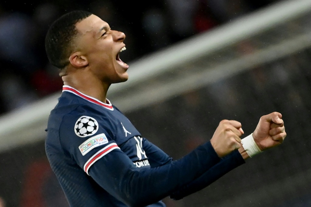 ‘Unstoppable’ Mbappe underlines value to PSG and leaves Messi in shade