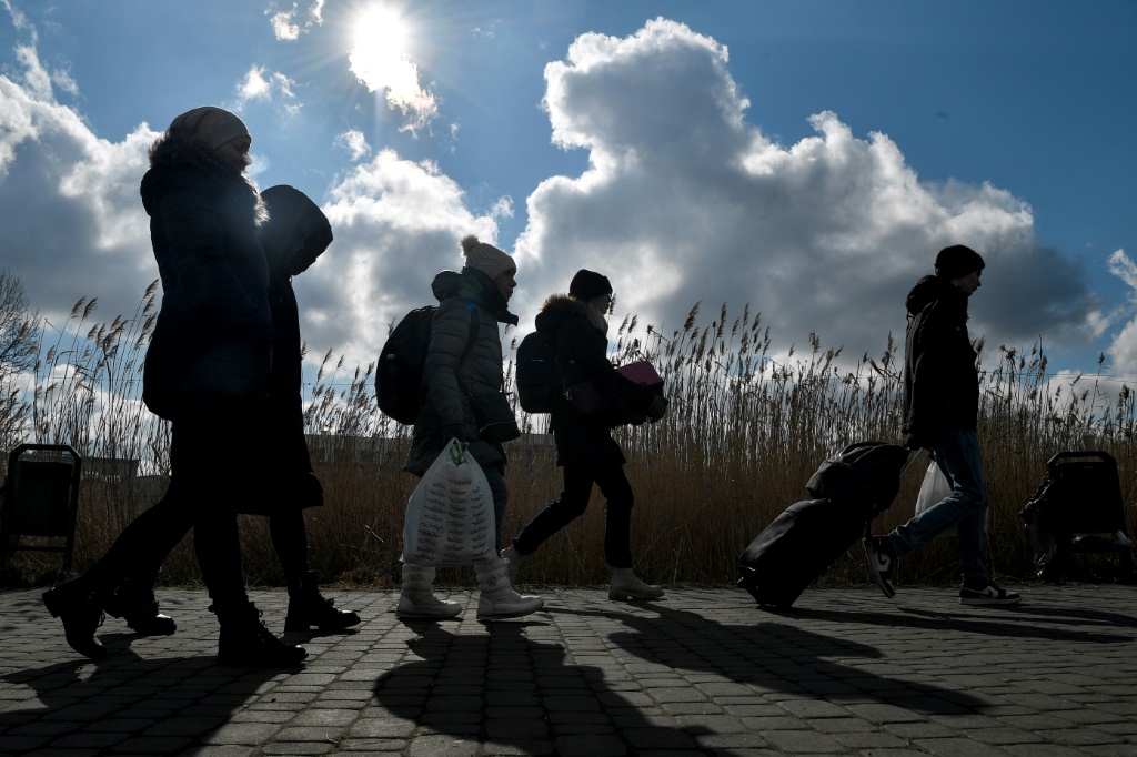 2.5 million people have now fled ‘senseless’ Ukraine war: UN