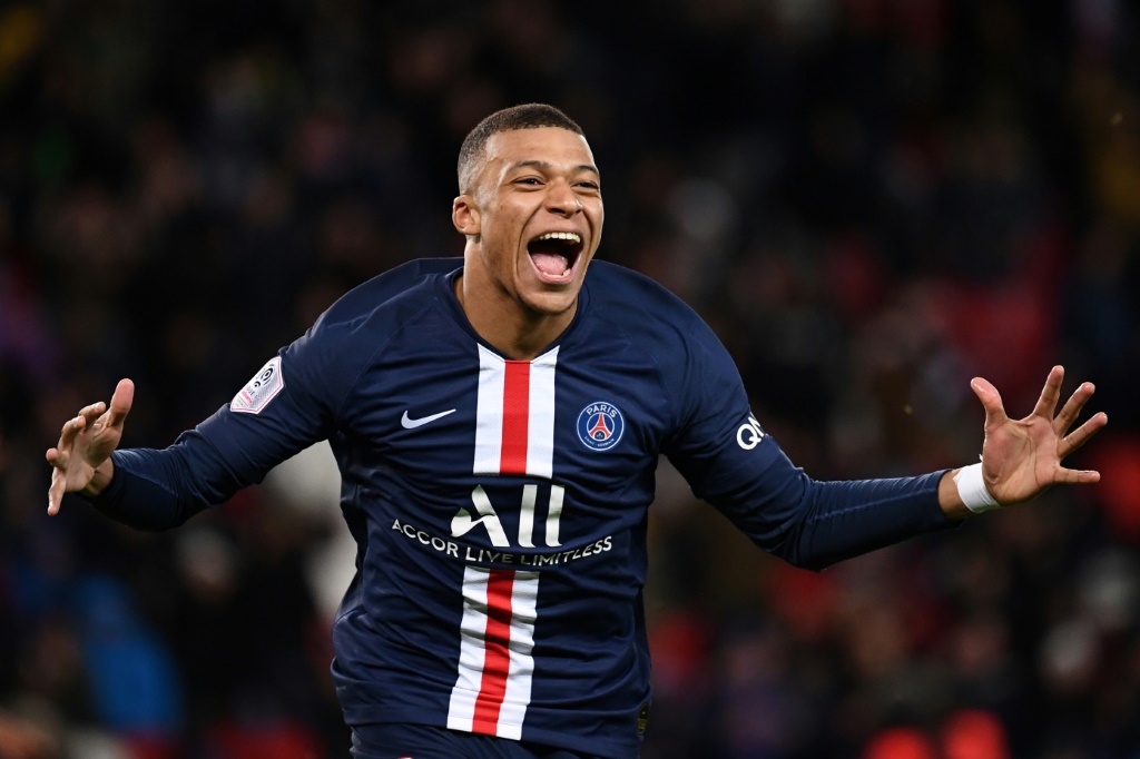 Mbappe set to snub Real Madrid and stay at PSG