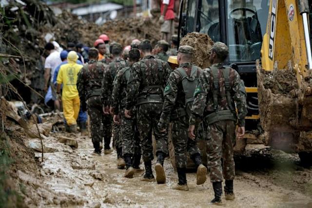 Fourth day of searches for victims of deadly downpours in Brazil