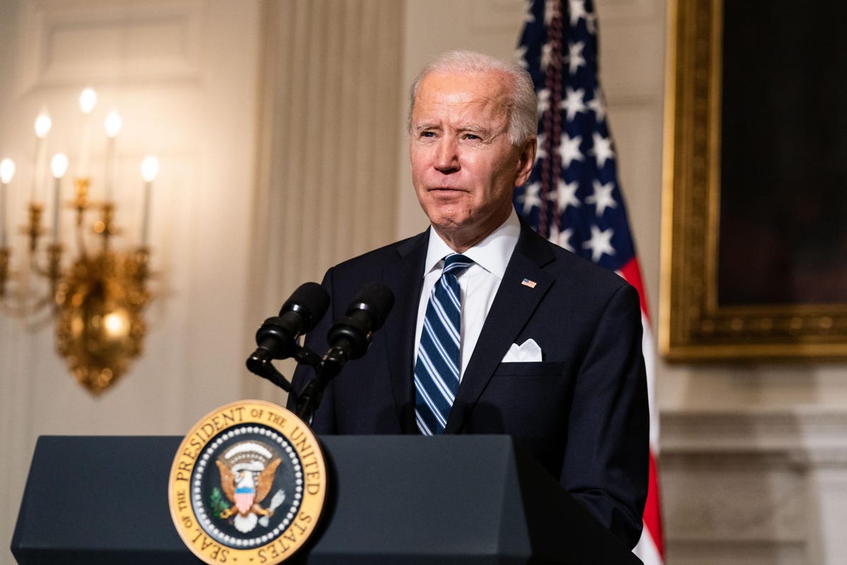 Biden blames Russia for rising gas prices and food crisis