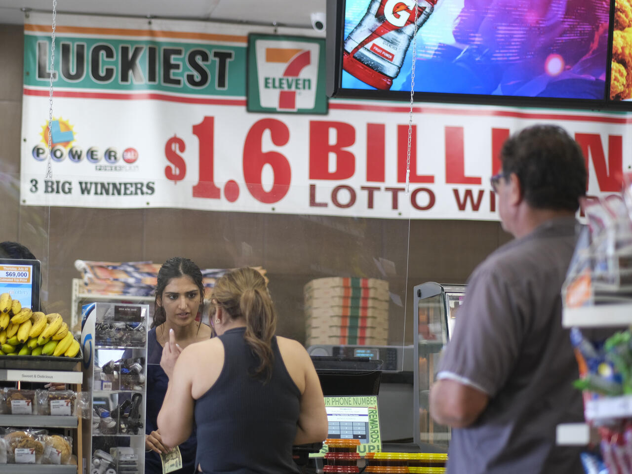 Lottery hopefuls flock to ‘lucky’ California store as $1bn jackpot looms