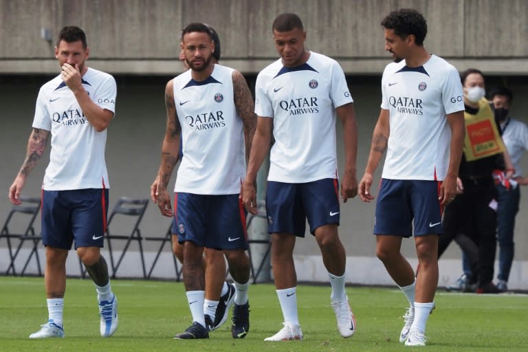 Messi, Mbappe and other PSG stars train in Tokyo