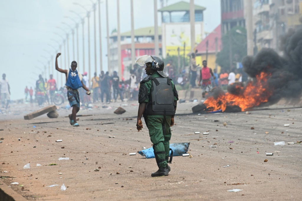 Guinea opposition calls fresh protests after deaths