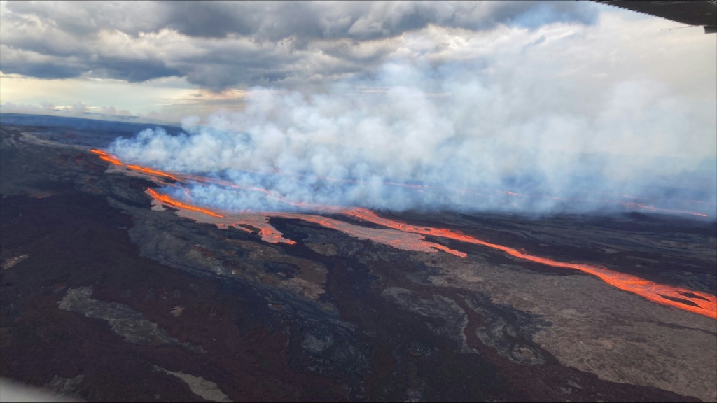 World’s largest volcano erupts in Hawaii