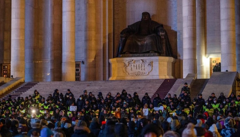 Fresh protests in Mongolian capital after coal corruption arrests