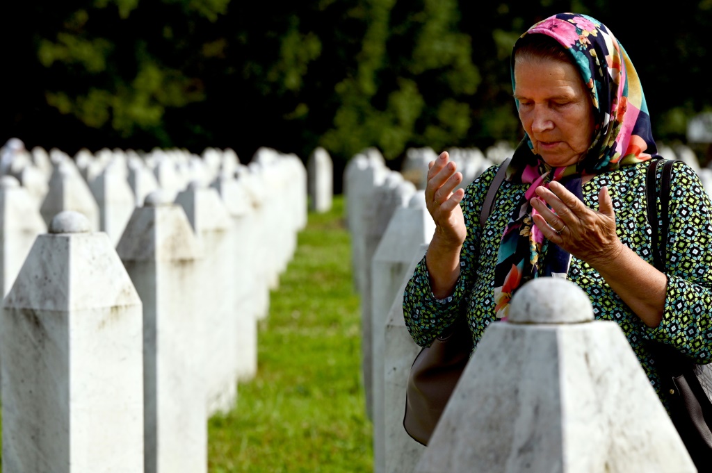 Thousands mourn Srebrenica victims as tensions in Bosnia mount