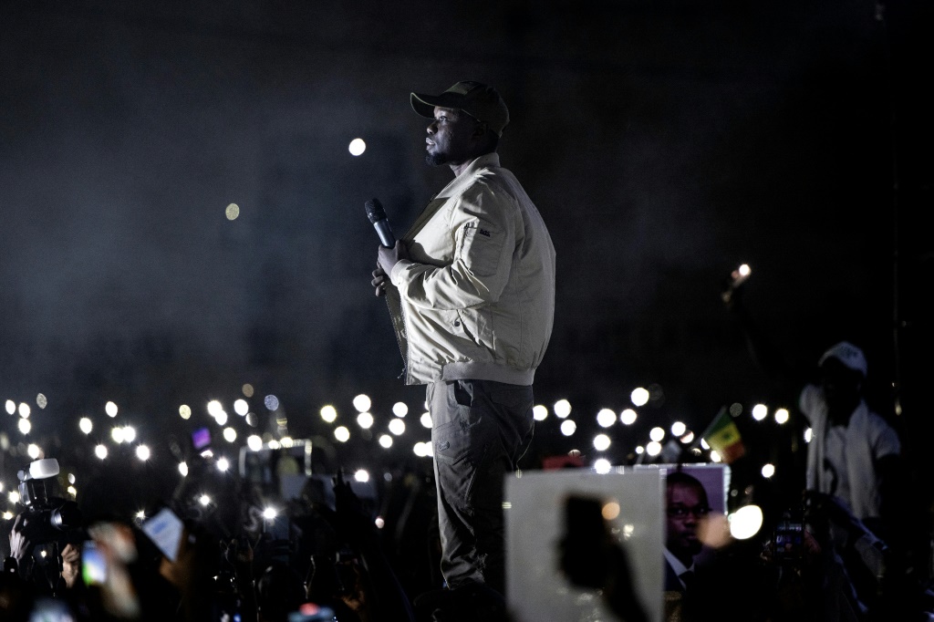 Senegal opposition leader stages noisy but peaceful protest