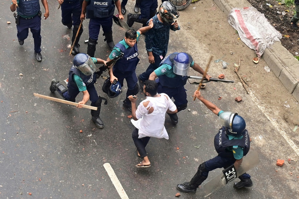 Bangladesh police clash with protesters blockading capital