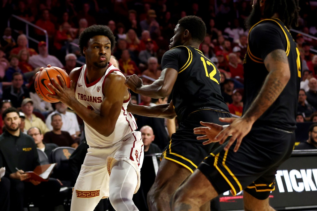 LeBron’s son Bronny James makes collegiate hoops debut after cardiac arrest